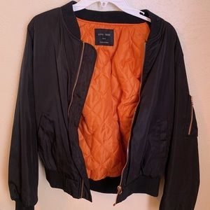 Black Puffer Jacket | Size small